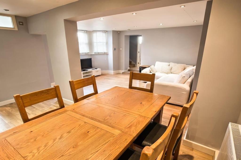 Charming Apartment In Deal Near The Beach & Town מראה חיצוני תמונה